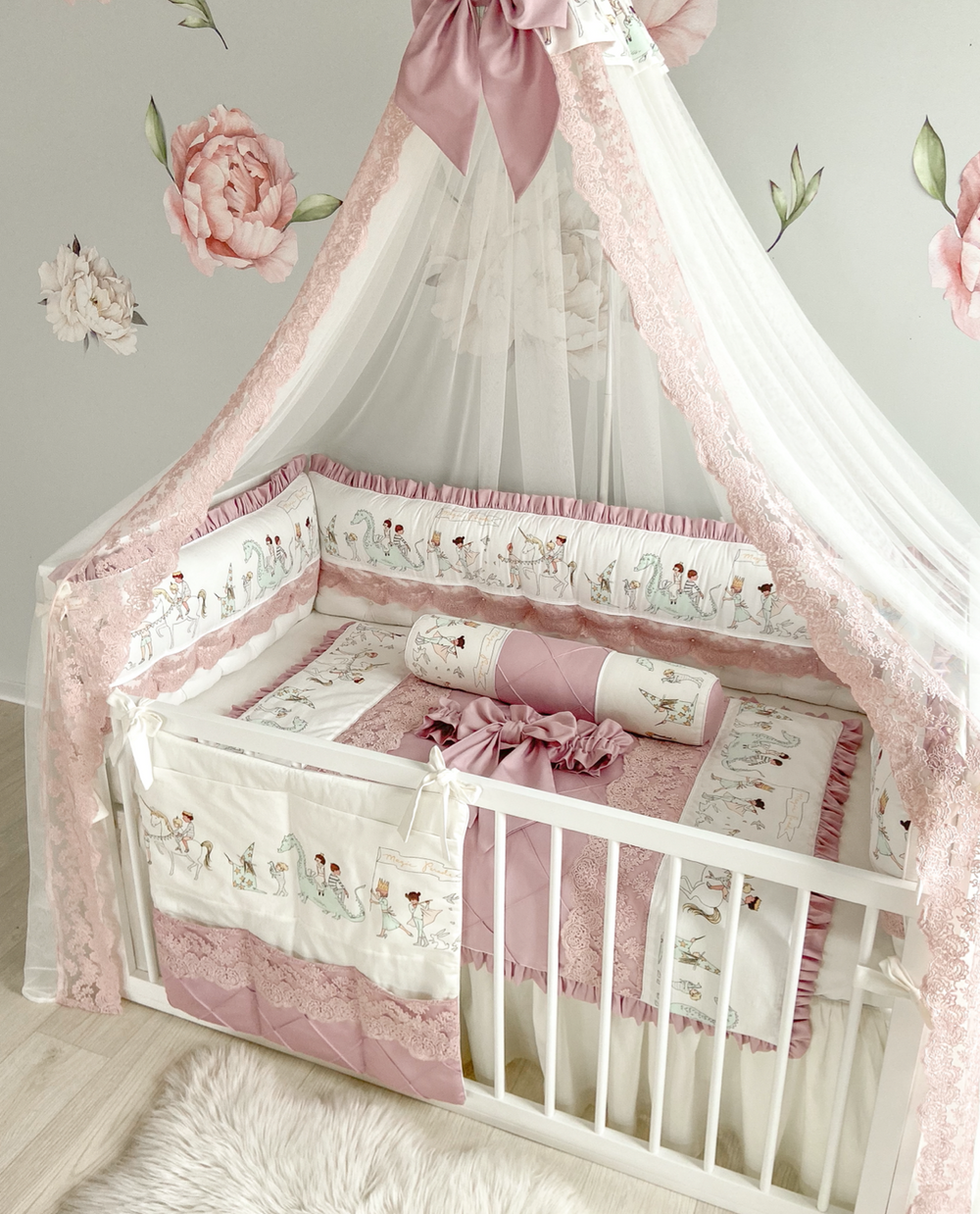 Magic Parade - Pink Lace - Newborn Bedding Set